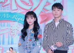 娱乐圈吃瓜巧合,意外巧合揭开明星隐私面纱