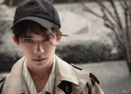 娱乐吃瓜易烊千玺周冬雨,娱乐吃瓜现场再现