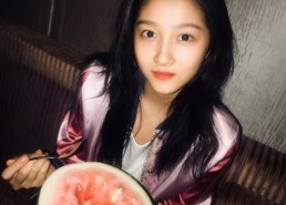 娱乐吃瓜酱拍照技巧,轻松成为拍照达人！